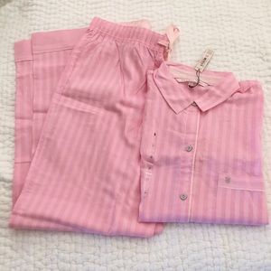 Victoria’s Secret PJ set